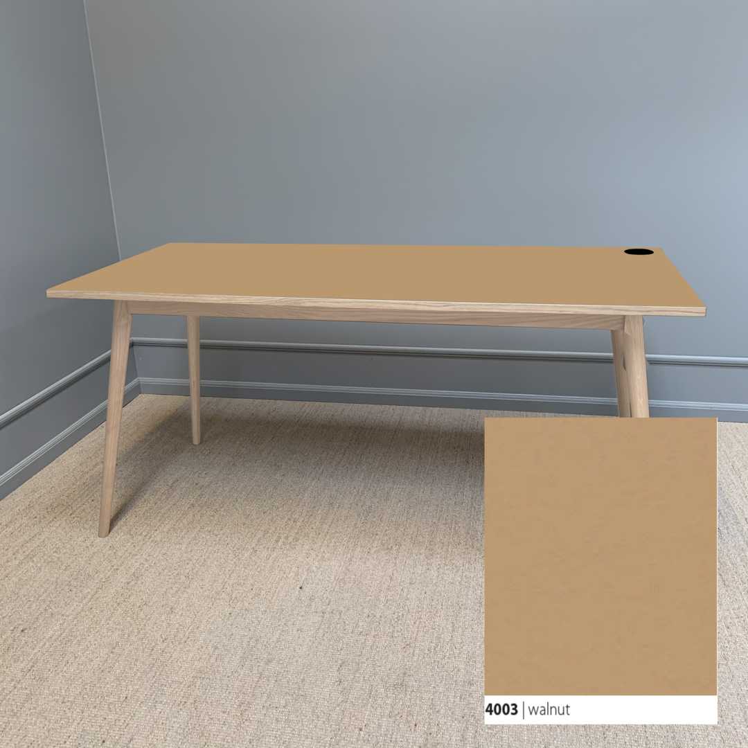 AA - 51 Eg sæbe | Skrivebord - Billede 2